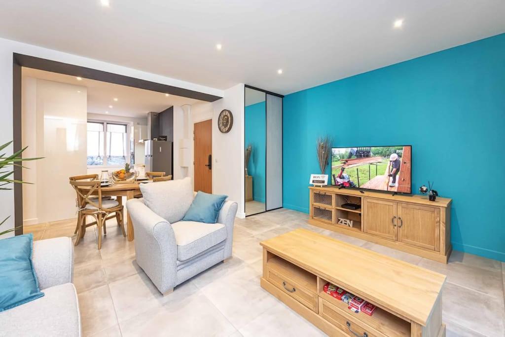 Apartment Gare Wifi Stationnement Gratuit *